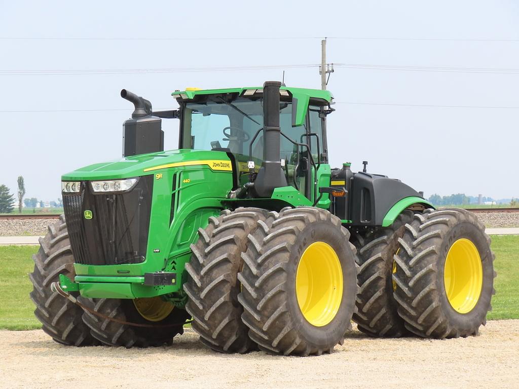 Image of John Deere 9R 440 Primary image