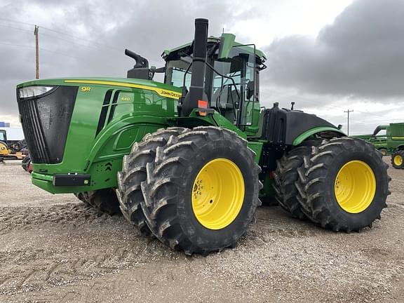 Image of John Deere 9R 440 Primary image