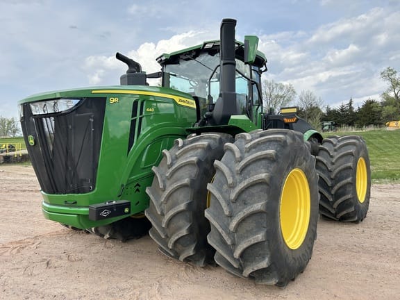 2024 John Deere 9R 440 Equipment Image0