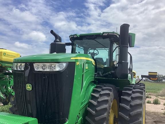 Image of John Deere 9R 440 Primary image