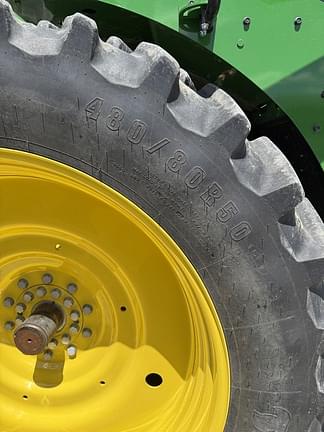 Image of John Deere 9R 440 equipment image 4