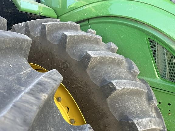 Image of John Deere 9R 440 equipment image 2