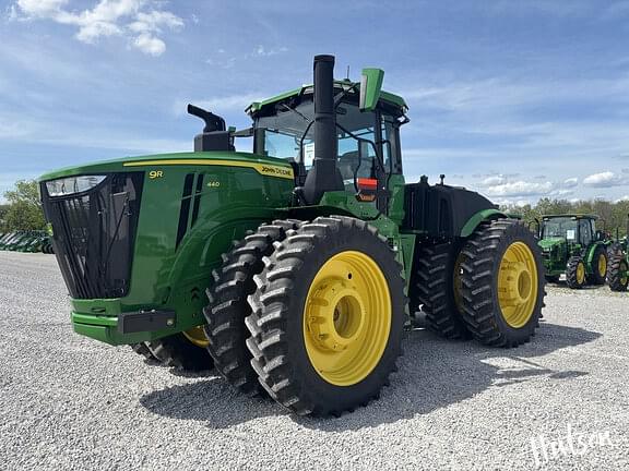 Image of John Deere 9R 440 equipment image 2