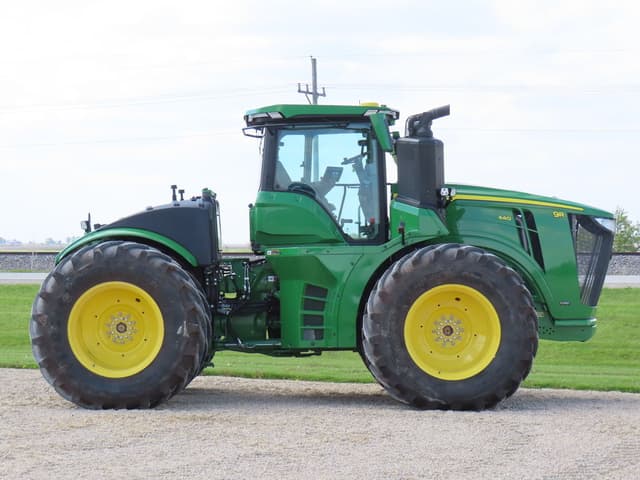 Image of John Deere 9R 440 equipment image 3