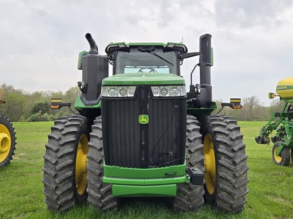 Image of John Deere 9R 440 equipment image 1