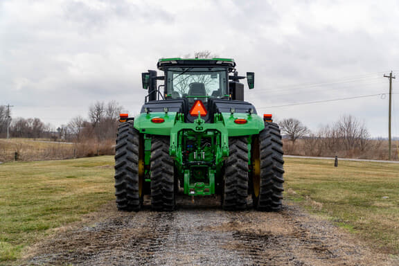 Image of John Deere 9R 440 equipment image 3