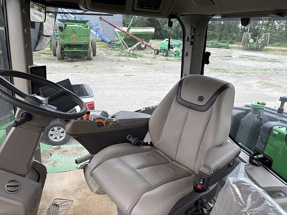Image of John Deere 9R 440 equipment image 4
