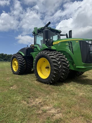 2024 John Deere 9R 440 Equipment Image0