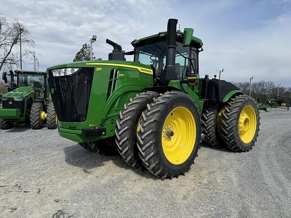 Image of John Deere 9R 440 equipment image 1