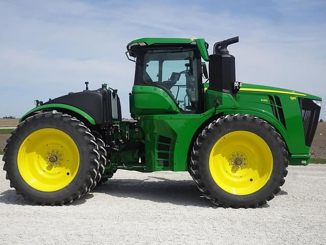 Image of John Deere 9R 440 equipment image 3