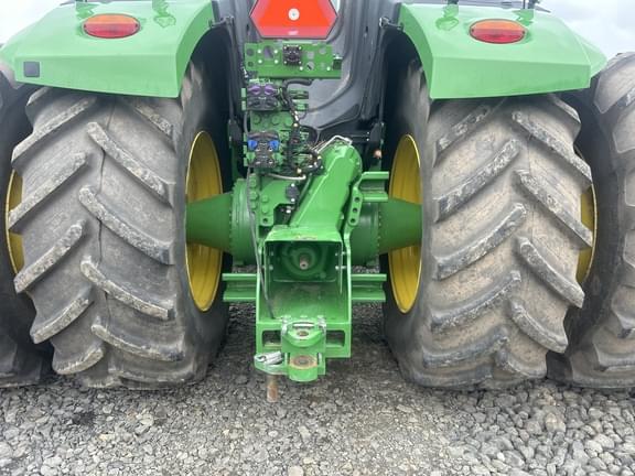 Image of John Deere 9R 440 equipment image 2