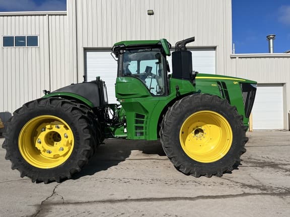 Image of John Deere 9R 490 equipment image 1