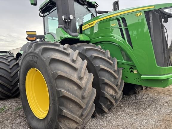 Image of John Deere 9R 490 equipment image 4