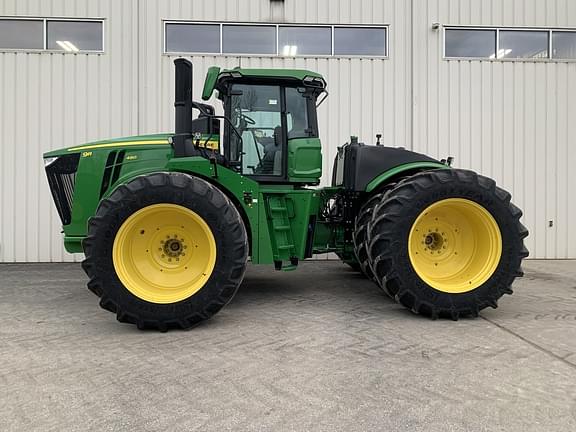 Image of John Deere 9R 490 equipment image 1