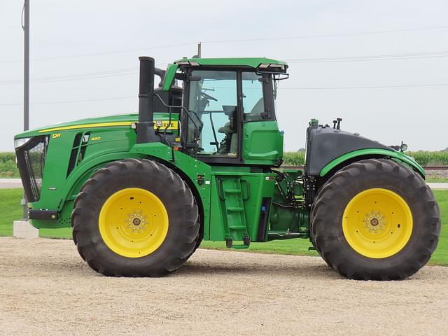 Image of John Deere 9R 490 equipment image 1