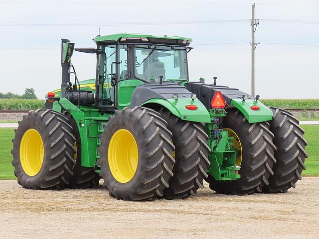 Image of John Deere 9R 490 equipment image 2