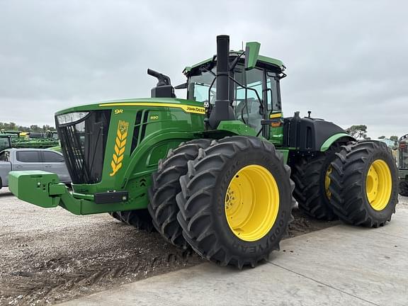 Image of John Deere 9R 490 equipment image 2