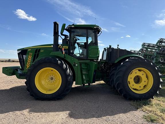 Image of John Deere 9R 490 equipment image 1