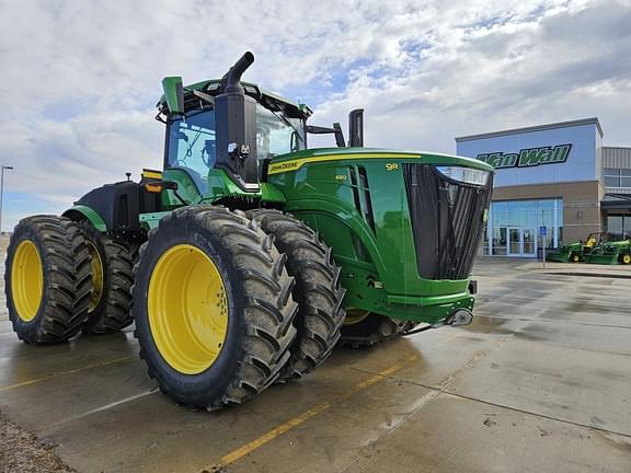 Image of John Deere 9R 490 Primary image