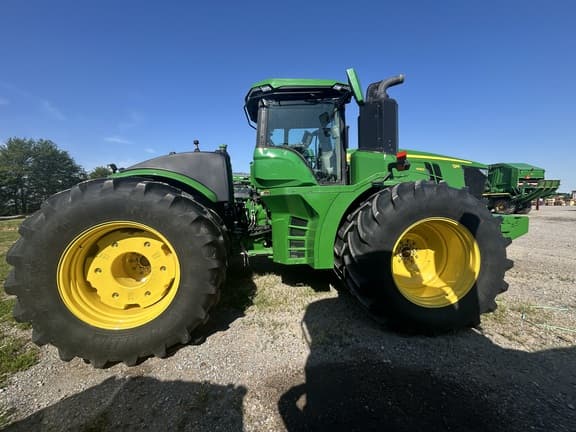 Image of John Deere 9R 490 Primary image