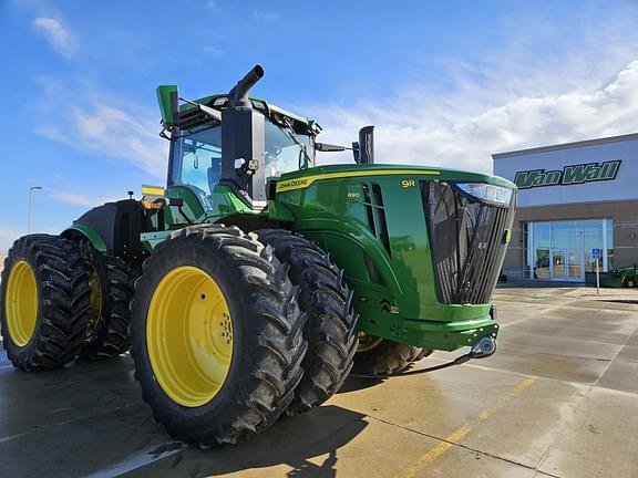 Image of John Deere 9R 490 equipment image 1