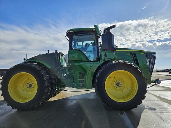 Image of John Deere 9R 490 equipment image 1