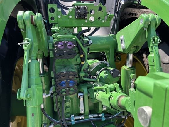 Image of John Deere 9R 540 equipment image 3