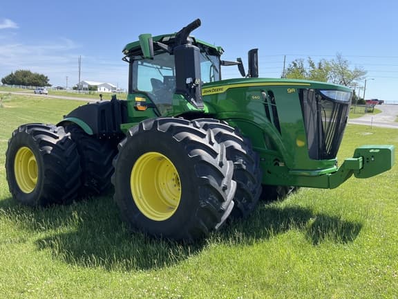 Image of John Deere 9R 540 equipment image 2