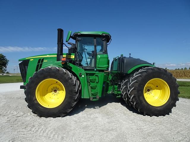 Image of John Deere 9R 540 equipment image 1