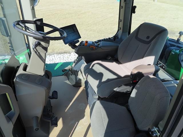 Image of John Deere 9R 540 equipment image 3