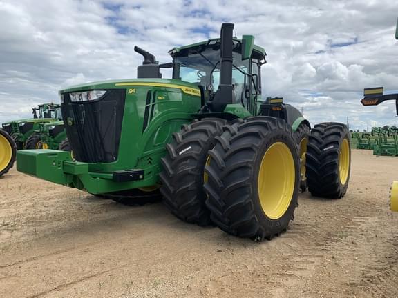 Image of John Deere 9R 540 equipment image 1