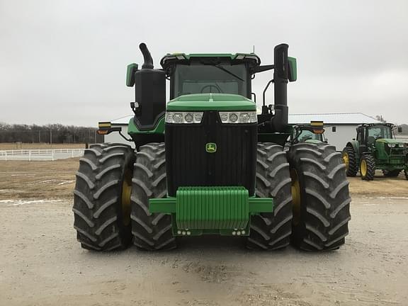 Image of John Deere 9R 590 equipment image 1