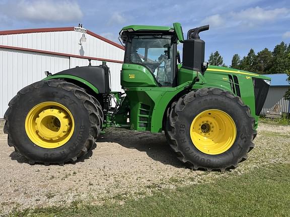 Image of John Deere 9R 590 equipment image 2