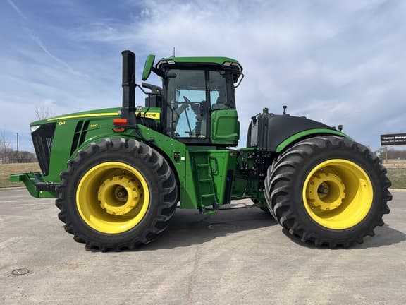 Image of John Deere 9R 590 Primary image