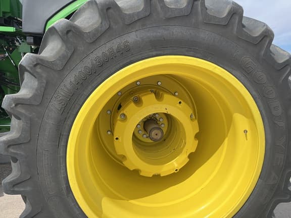 Image of John Deere 9R 590 equipment image 1