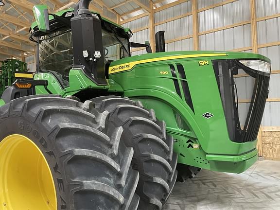 Image of John Deere 9R 590 equipment image 2