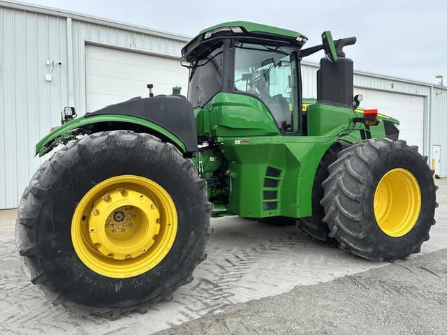 Image of John Deere 9R 590 equipment image 1