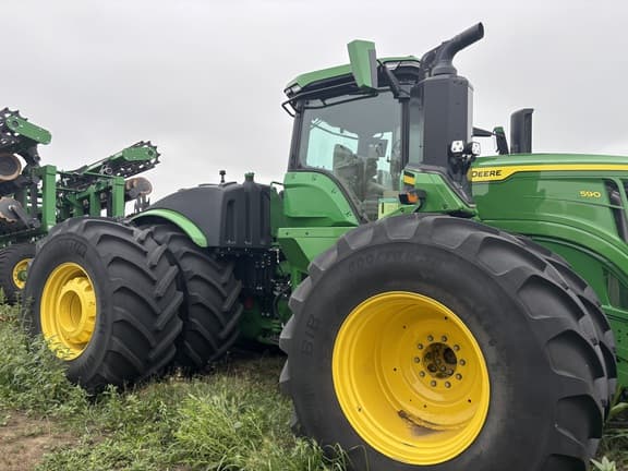 Image of John Deere 9R 590 equipment image 3