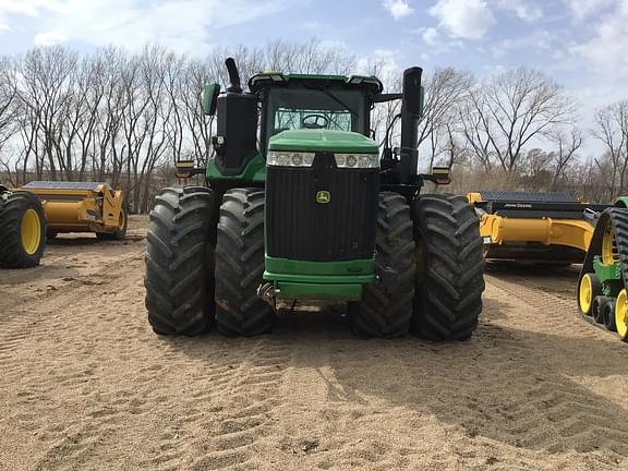 Image of John Deere 9R 590 equipment image 1