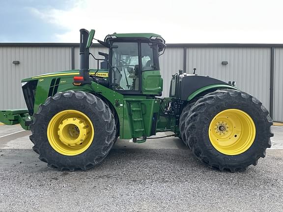 Image of John Deere 9R 640 Primary image