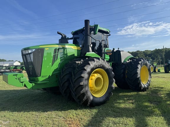 2024 John Deere 9R 640 Equipment Image0