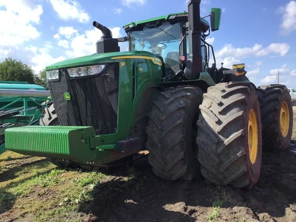 Image of John Deere 9R 640 equipment image 2