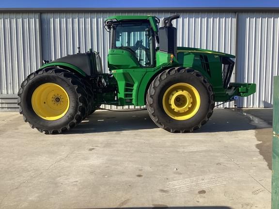 Image of John Deere 9R 640 equipment image 3