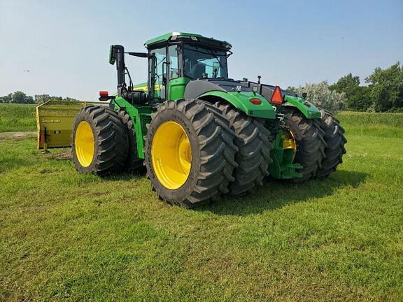 Image of John Deere 9R 640 equipment image 2