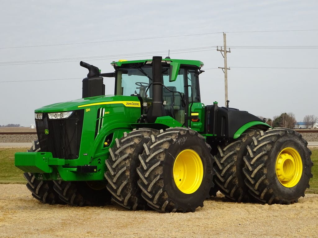 2024 John Deere 9R 640 Equipment Image0