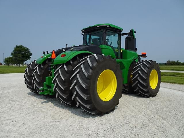 Image of John Deere 9R 640 equipment image 1