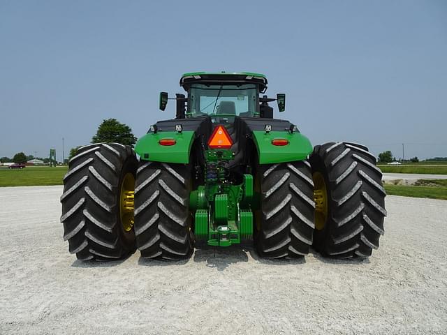 Image of John Deere 9R 640 equipment image 4