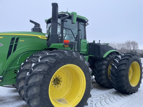 Image of John Deere 9R 640 equipment image 3