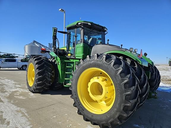 Image of John Deere 9R 640 equipment image 2