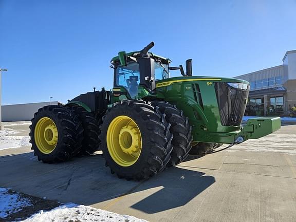 Image of John Deere 9R 640 equipment image 1